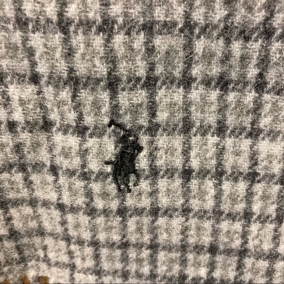 POLO Ralph Lauren Wool Blend Checkered Scarf with Fringe - Picture 2 of 6